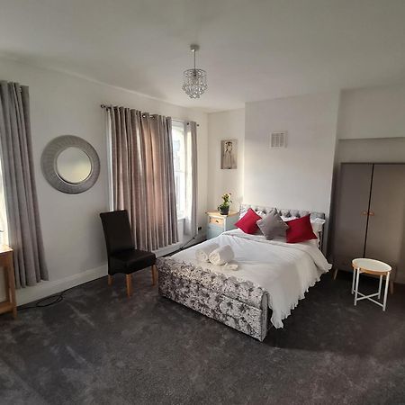 3-Bed House In London Self-Contained In Ladywell Βίλα Εξωτερικό φωτογραφία
